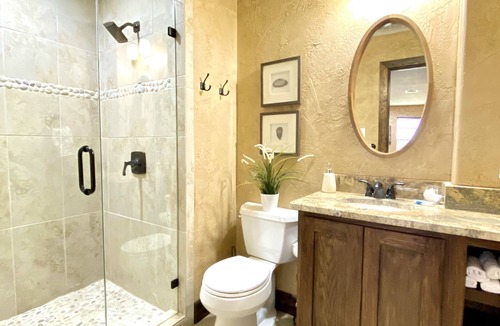Lincoln Park Apartment | Fortunata Winery Casa Piccolo, Cozy 2 Queen Retreat