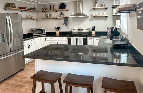 Venice Boat Rental | Fowl Hooked Lodge Houseboat in Venice Marinan Sleeps 8 3 Bedrooms 2 Full Bath