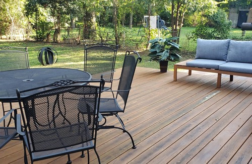 East Riverside House | Fresh, New, Light & Airy. 1.2 miles to Magnolia Silos, 1 mile to the Stadium