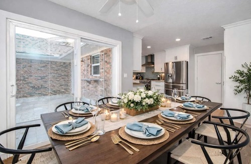 Friendswood House | Friendswood Houston Spacious Home near NASA & Clear Lake Area