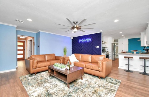 Friendswood House | Friendswood Houston Spacious Home near NASA & Clear Lake Area