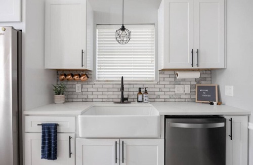 Frisco House | Frisco Luxury King Suite Retreat/Walk to Main Street/Backyard Oasis + Garage