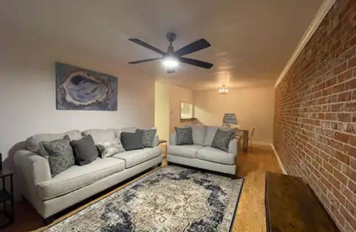 Highlands - Perkins Condo | Gated 3 bedroom, 2 bath condo with a pool located just outside Northgates of LSU