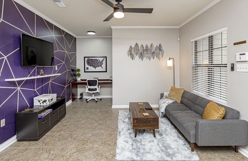 Highlands - Perkins Condo | GATED ~STYLISH LUX CONDO 5 MIN FROM LSU~ LAKEFRONT