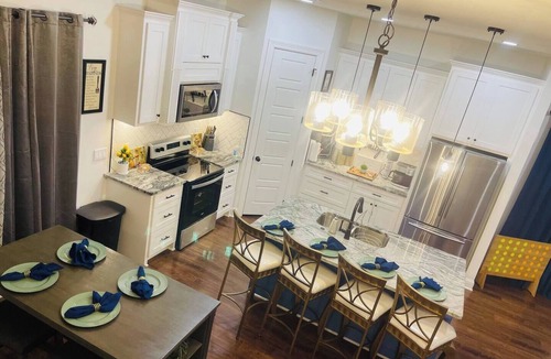 Shreveport House | GGI Retreat Modern 2024 built Texas Style 4br/2.5b