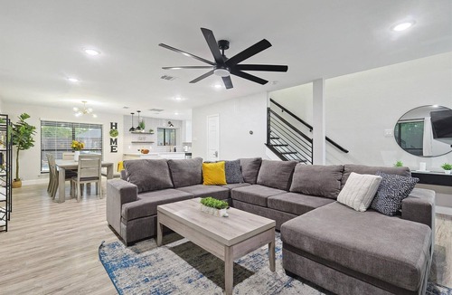 Flower Mound House | Gorgeous 4BD 2,5Bath Home 15min to DFW Int Airport