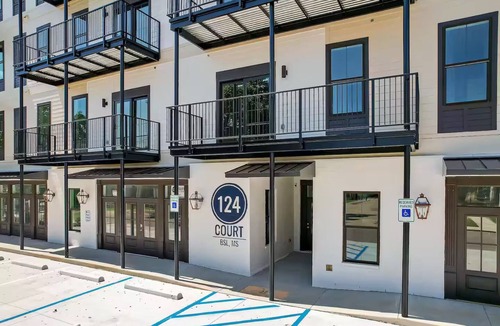 Old Town Condo | Gorgeous Old Town Bay St Louis Luxury Studio condominium!