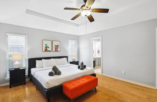 Far North Dallas House | Grand 4Br-2Bath Home 8 min From UT Dallas