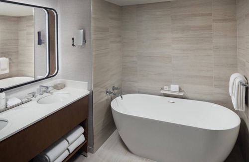 Dallas Hotel | Grand Hyatt DFW - Connected to the airport