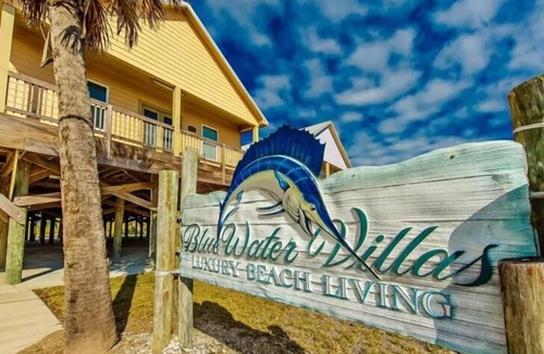 Grand Isle House | Grand Isle 2 bedrooms + loft Detached Condo F; Easy beach access pet friendly