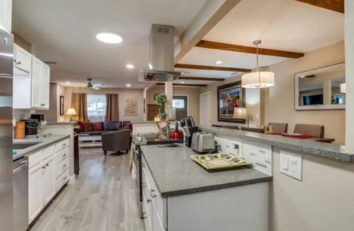 Grapevine House | Grapevine House ! New Remodel,TCU close by