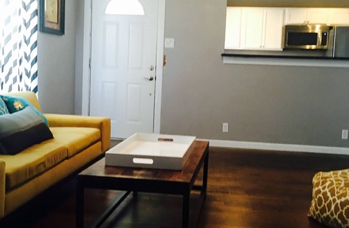North San Antonio - SAT House | Great Location, Classy & Comfy
