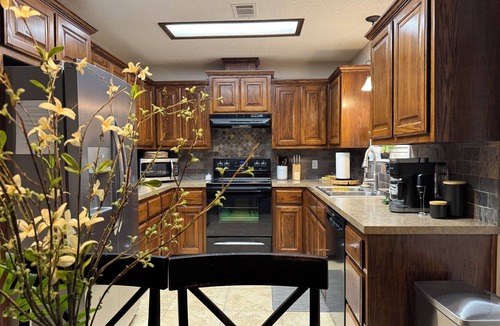 Van Buren House | Guest Favorite, Charming Home Near I-40 & I-540 and Near Ft. Smith