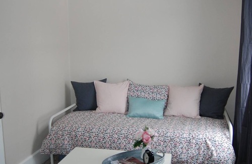 Youngstown House | Halfway between New York and Chicago