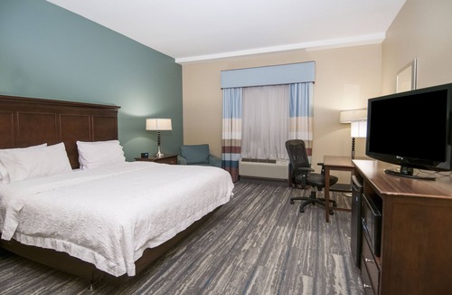 Port Allen Hotel | Hampton Inn & Suites Baton Rouge/Port Allen