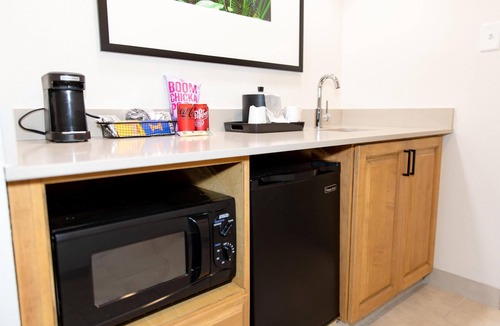 Jennings Hotel | Hampton Inn & Suites Jennings