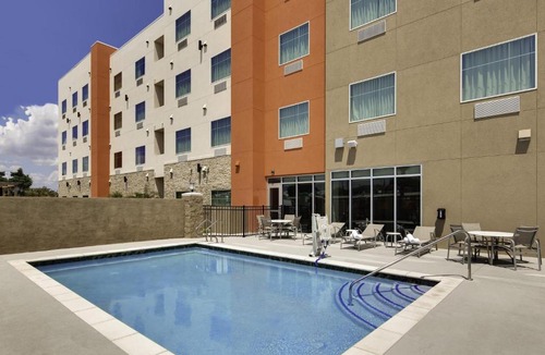 Northwest Corpus Christi Hotel | Hawthorn Extended Stay by Wyndham Corpus Christi I-37 NW