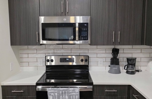 Addison Apartment | Heart of Addison In a cozy, friendly and safe community.