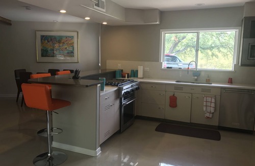 North San Antonio - SAT House | Heart of Alamo Heights - Mid Century Modern Oasis