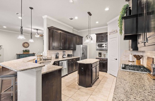 Ferris House | Heart of Ferris: 3-BD/2-BA with Pool, Patio & BBQ