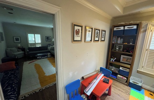 Boulevard Oaks House | Heart of Houston five bedroom near everything