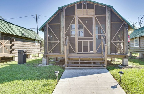 Crown Point Apartment | Heated Pool Access: Bayou Cabin Near NOLA!