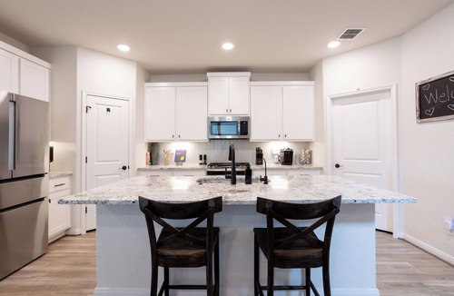 Selma House | Heated Pool-Theater-Outdoor Kitchen-2500 sq ft Of Fun!-New Listing! Upscale Area