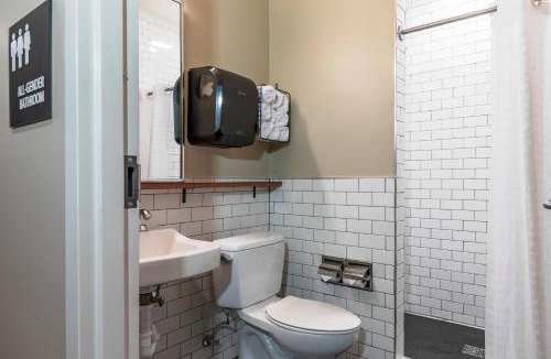 Central Business District Hostel | HI New Orleans Hostel