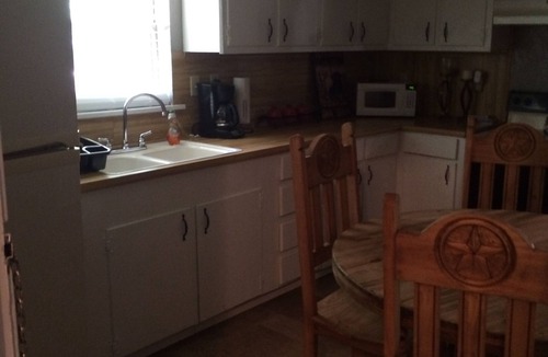 Murfreesboro Cabin | HILLSIDE HIDEAWAY.. a peaceful place to relax and enjoy yourself and family.