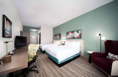 Webster Hotel | Hilton Garden Inn Houston/Clear Lake NASA