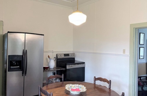 Washington House | Historic 3-bedroom house with AC in Washington