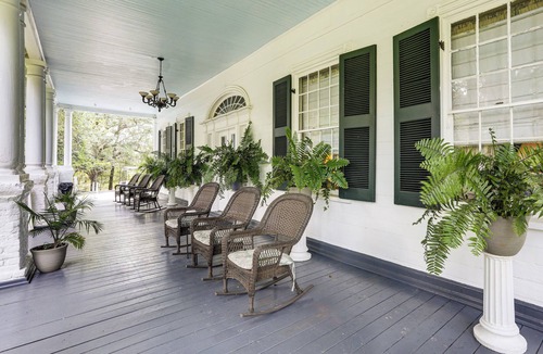 Pinckneyville House | Historic 5,400-Sq-Ft Woodville Estate w/Pool