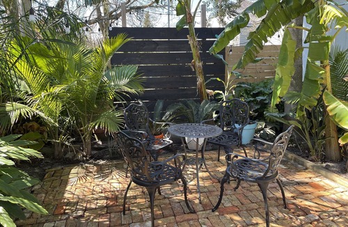 Algiers Point Apartment | Historic Algiers Point, take ferry & walk to French Quarter! Monthly Rental
