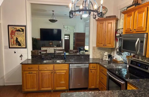 Beauregard Town Historic District House | Historic, close to LSU downtown