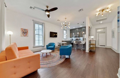 Southtown House | Historic home with heated lounge pool: Walk to downtown San Antonio & Alamodome!