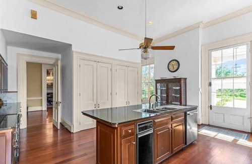 Franklin House | Historic Mansion on the Bayou