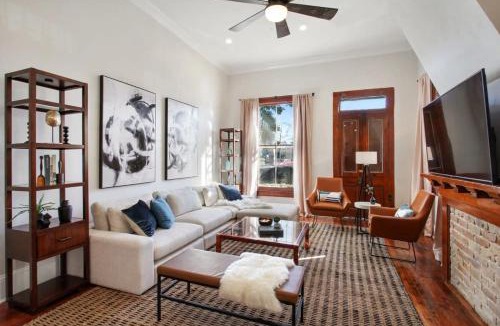 Uptown Historic District House | Historic NOLA Home Uptown near FQ