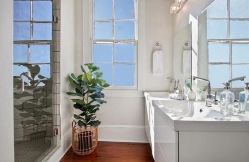 Uptown Historic District House | Historic NOLA Home Uptown near FQ