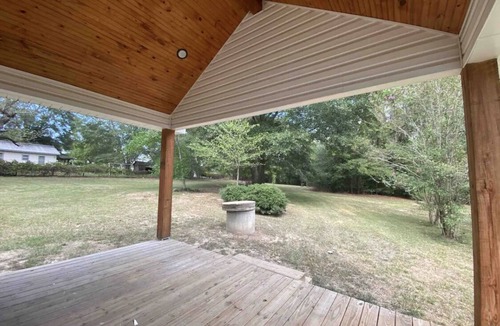 West Monroe House | Historic Rails Retreat