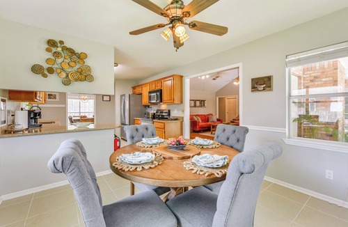 Diamondhead House | Hit the Greens, Bring Your Pets: Diamondhead Home!