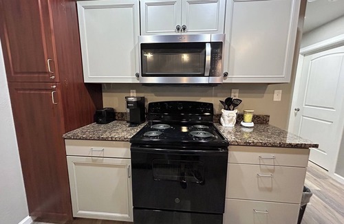 Lufkin Cabin | Hog Heaven Waterfront Cabin on Stocked Pond 4 miles to Lufkin