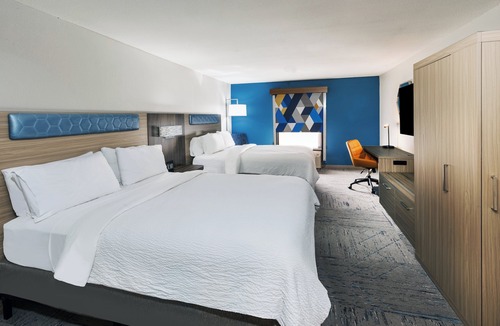Breaux Bridge Hotel | Holiday Inn Express Breaux Bridge by IHG