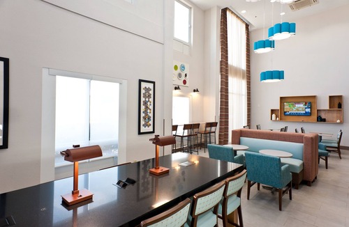 Scott Hotel | Holiday Inn Express Hotel & Suites Scott - Lafayette West by IHG