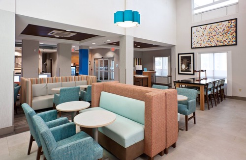 Scott Hotel | Holiday Inn Express Hotel & Suites Scott - Lafayette West by IHG