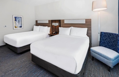 Richmond Hotel | Holiday Inn Express & Suites - Houston SW - Rosenberg by IHG
