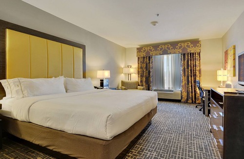 Gonzales Hotel | Holiday Inn Express & Suites Gonzales by IHG