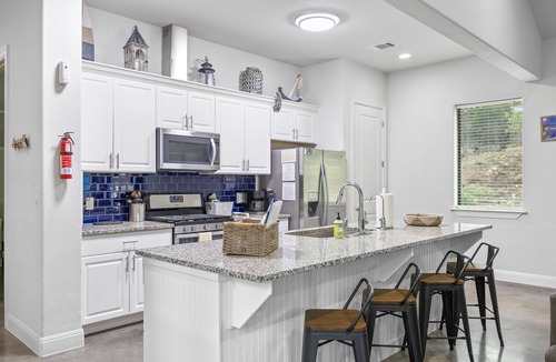 Highland Lake Estates House | Home at Lake Travis w/Hot Tub by Barclé
