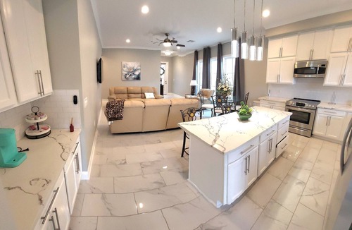 Shenandoah House | Home away from Home, beautiful house 3 bedrooms 2 full bathrooms in Baton Rouge