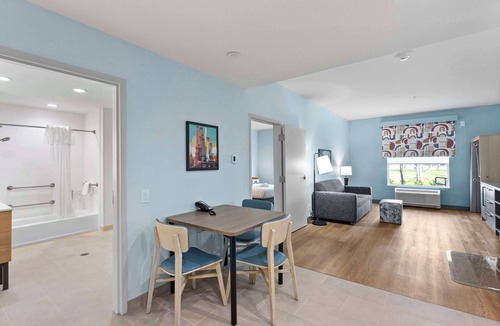 Lake Jackson Hotel | Home2 Suites By Hilton Lake Jackson