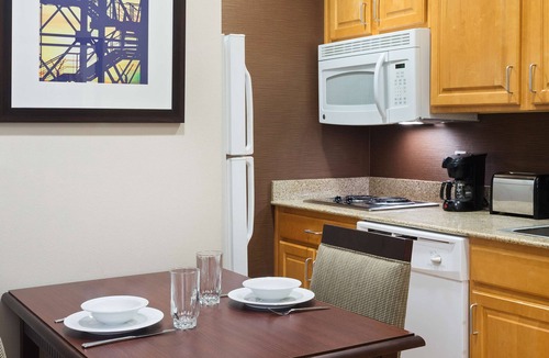 Shreveport Hotel | Homewood Suites by Hilton Shreveport